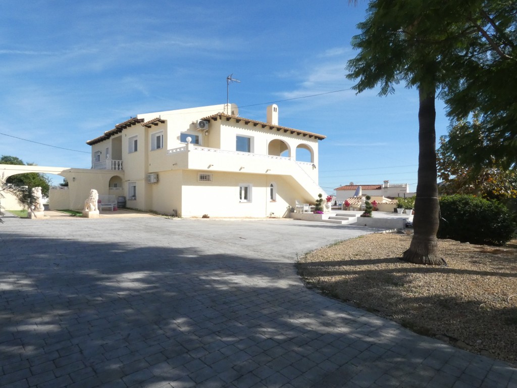 For Sale. Villa in Alfaz del Pi