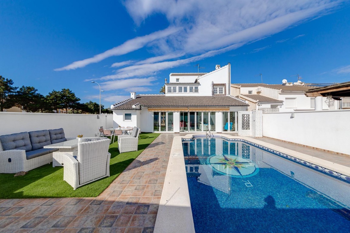 6 bedroom Villa in San Javier in Medvilla Spanje