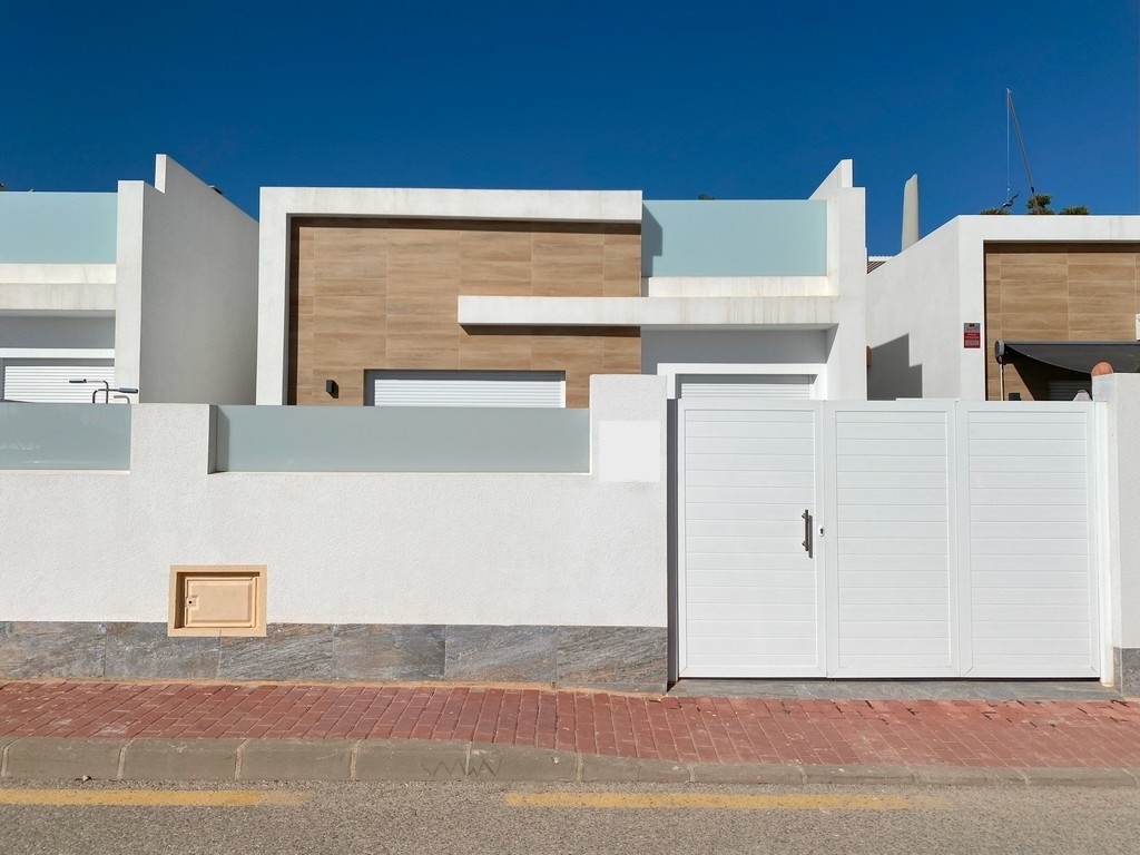 Detached Villa in Avileses