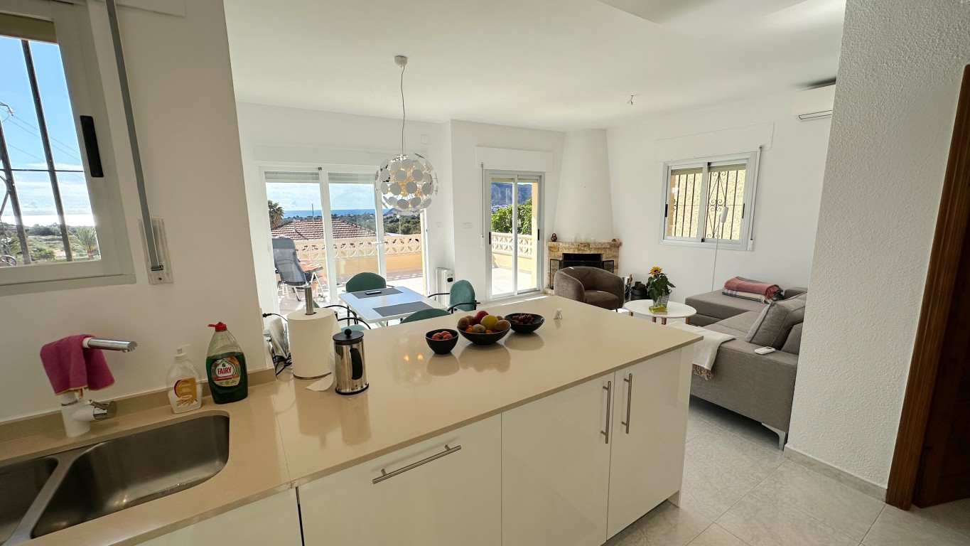 Property Image 3 Property Image 3