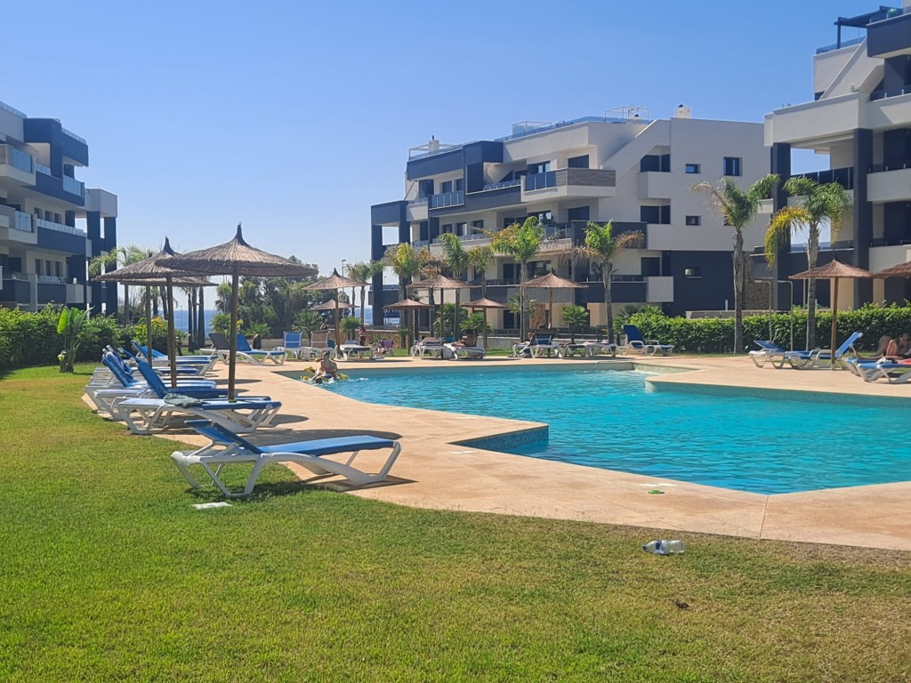 2 Makuuhuone Huoneisto sisään Playa Flamenca