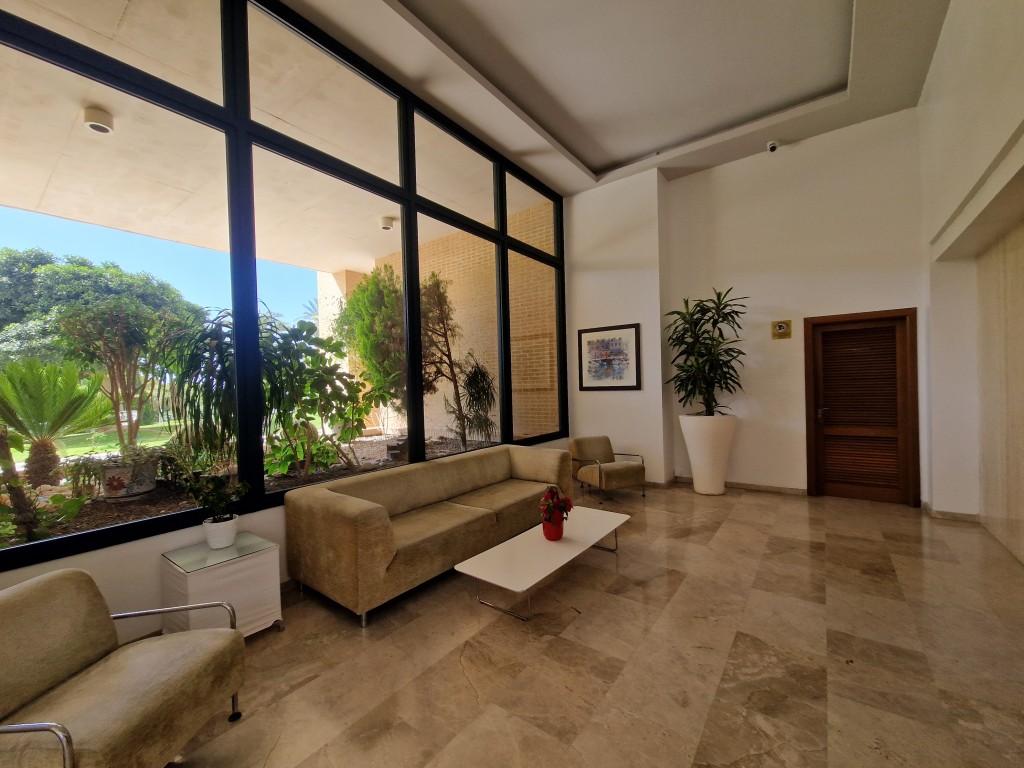 Property Image 2 Property Image 2