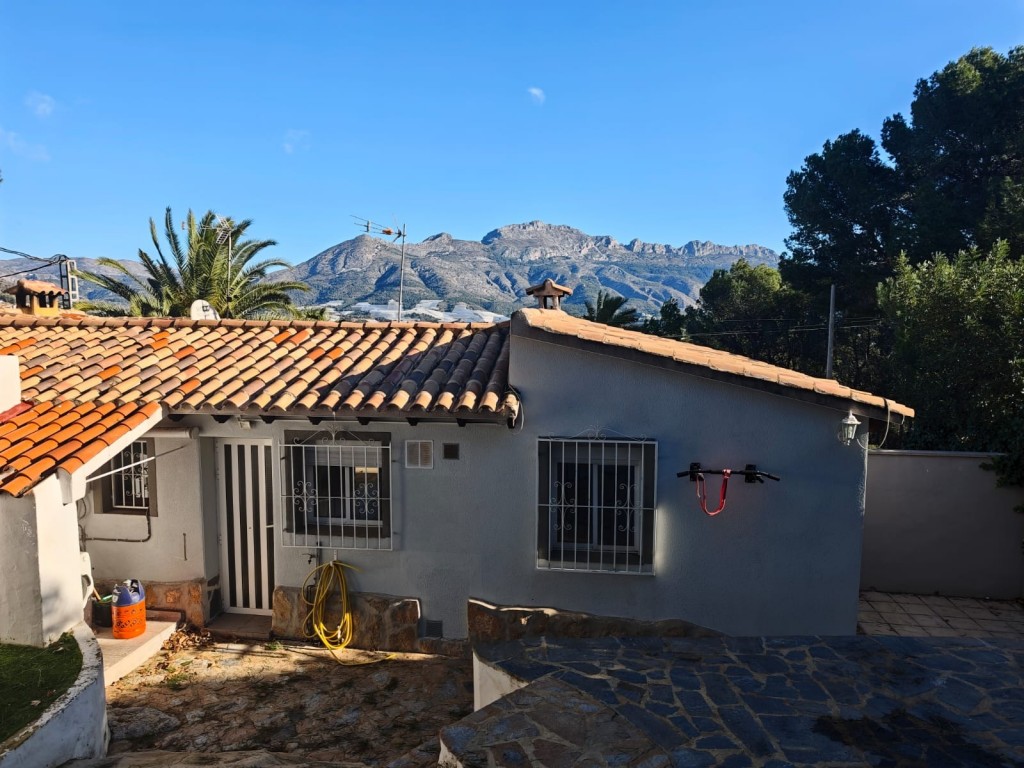 House in La Nucia - Image 2