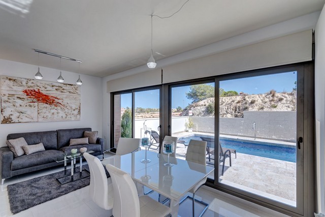 New build Villa in Villamartin Villamartin