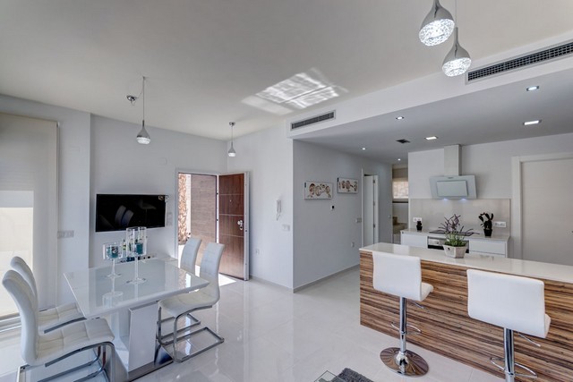 New build Villa in Villamartin Villamartin